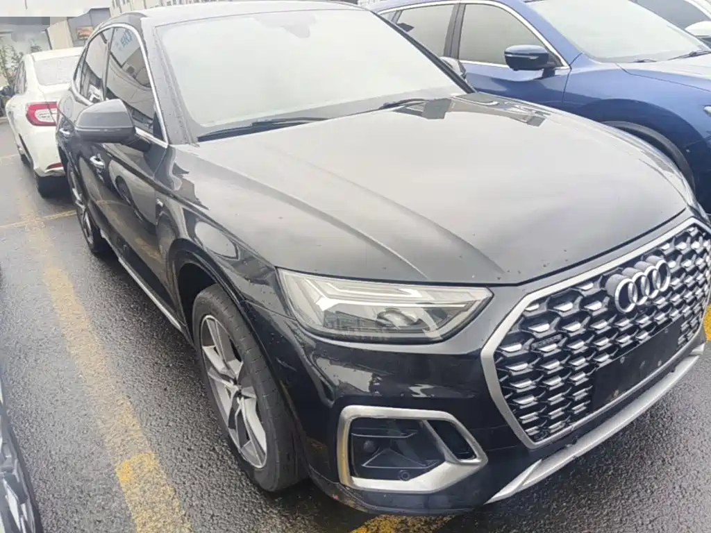 Audi Q5L Sportback 2022 2021 40 TFSI Luxury