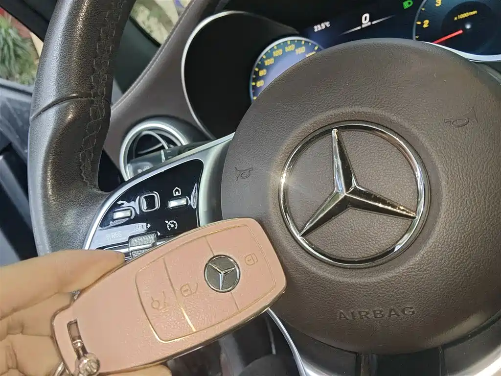 Mercedes-Benz GLC 2021 GLC 260 L 4MATIC Luxury фото 12