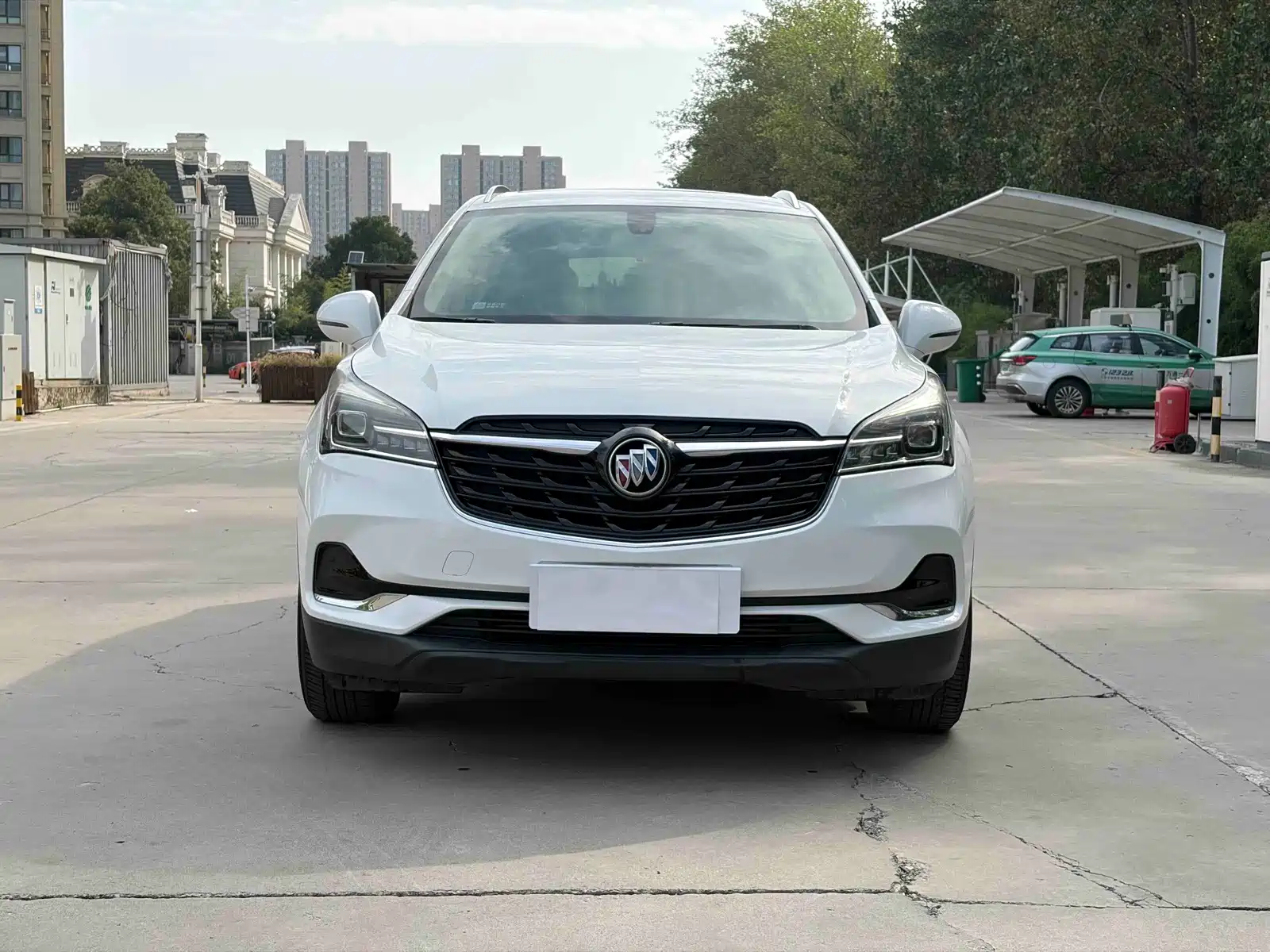 Фото 2 - Buick Envision Plus