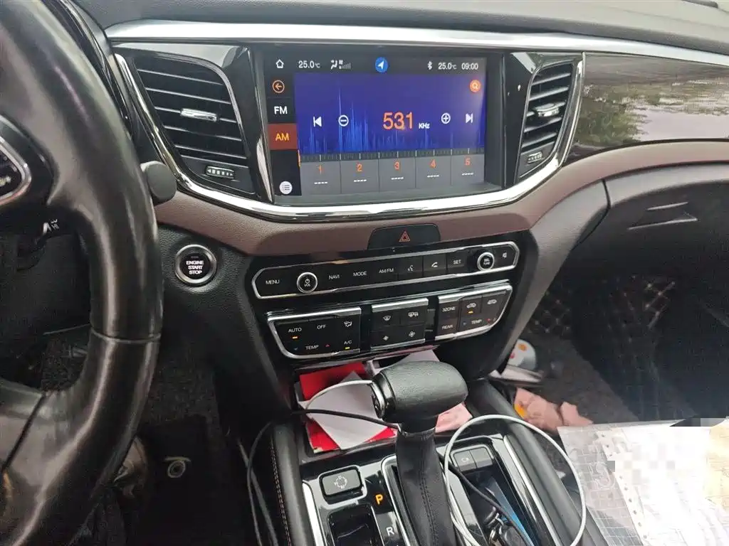 GAC Trumpchi Trumpchi GS8 2017 320T AWD Luxury Smart Connect (7-Seater) фото 9