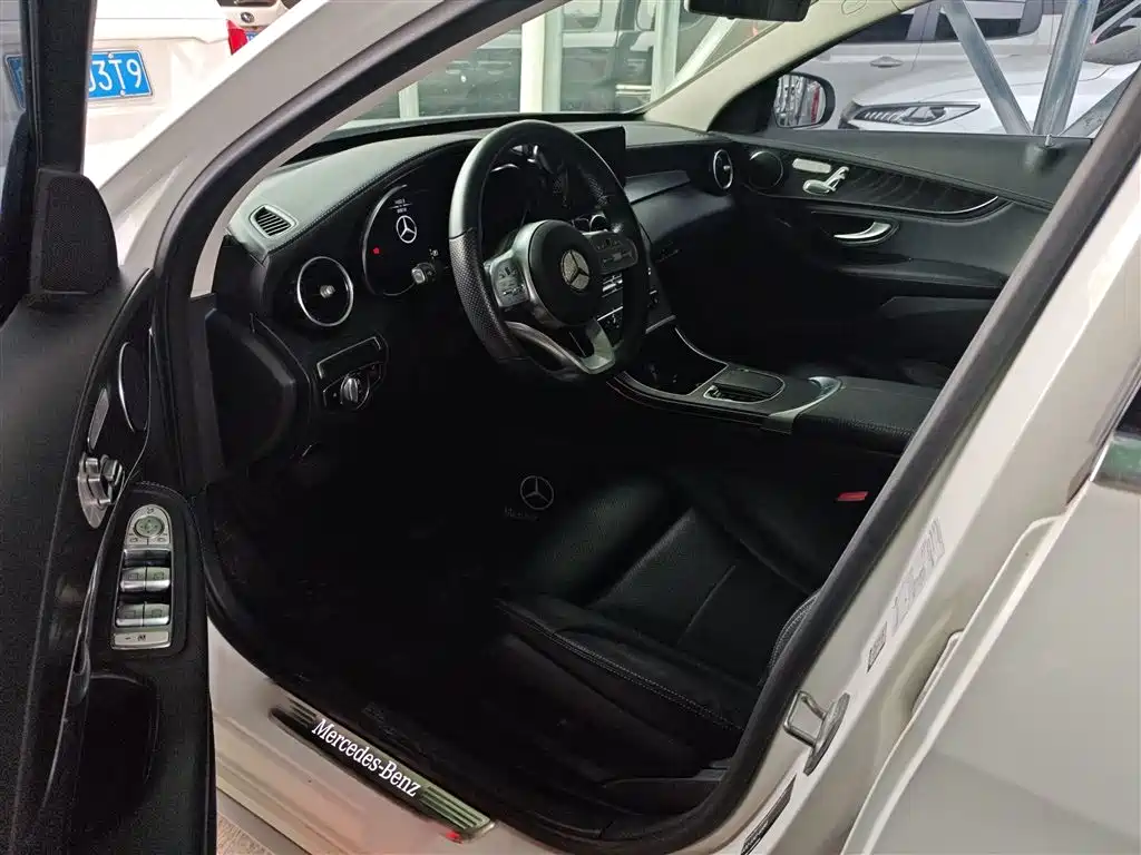Mercedes-Benz C-Class 2020 C 260 L Sport фото 11