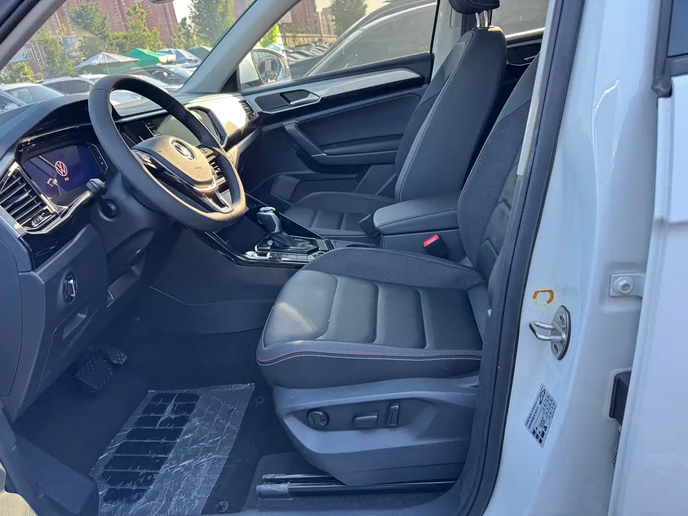 Volkswagen Tayron 2022 330TSI 2WD Luxury Smart Connect Edition фото 5