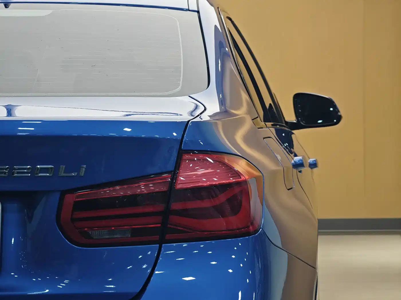 BMW 3 Series 2017 320Li M Sport фото 28