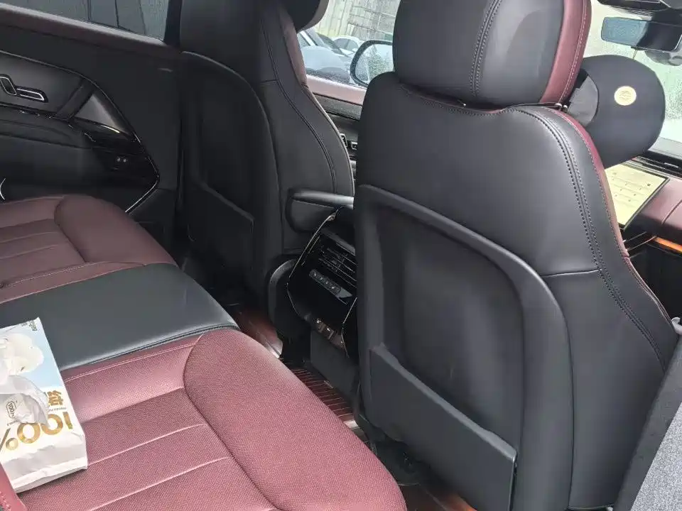 Land Rover Range Rover Sport 2025 400PS Dynamic SE фото 5
