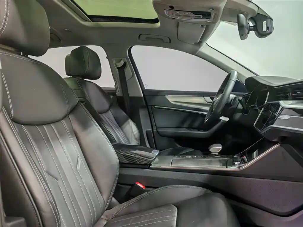 Audi A6L 2024 45 TFSI Premium Elegance фото 8