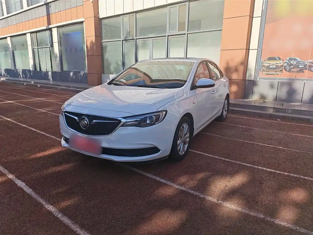 Buick Excelle 2018 15T Dual Clutch Elite (China V) фото 2