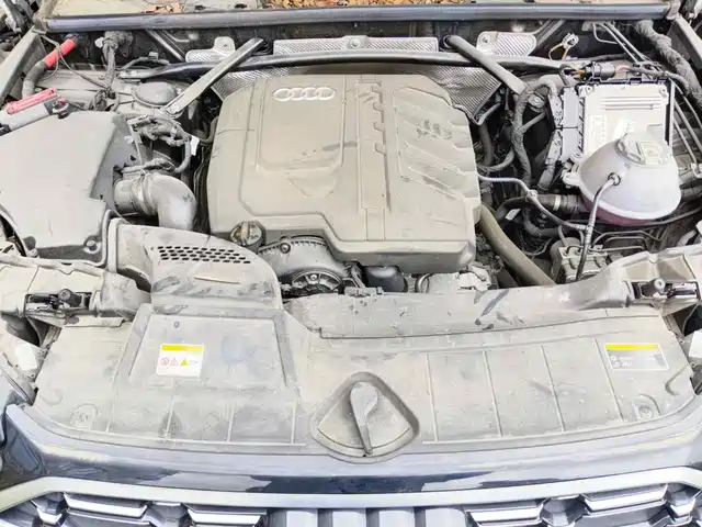 Audi Q5L 2024 Model 40 TFSI Fashion Dynamic — фото 3