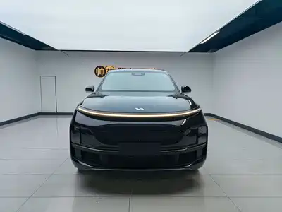 Li Auto L8