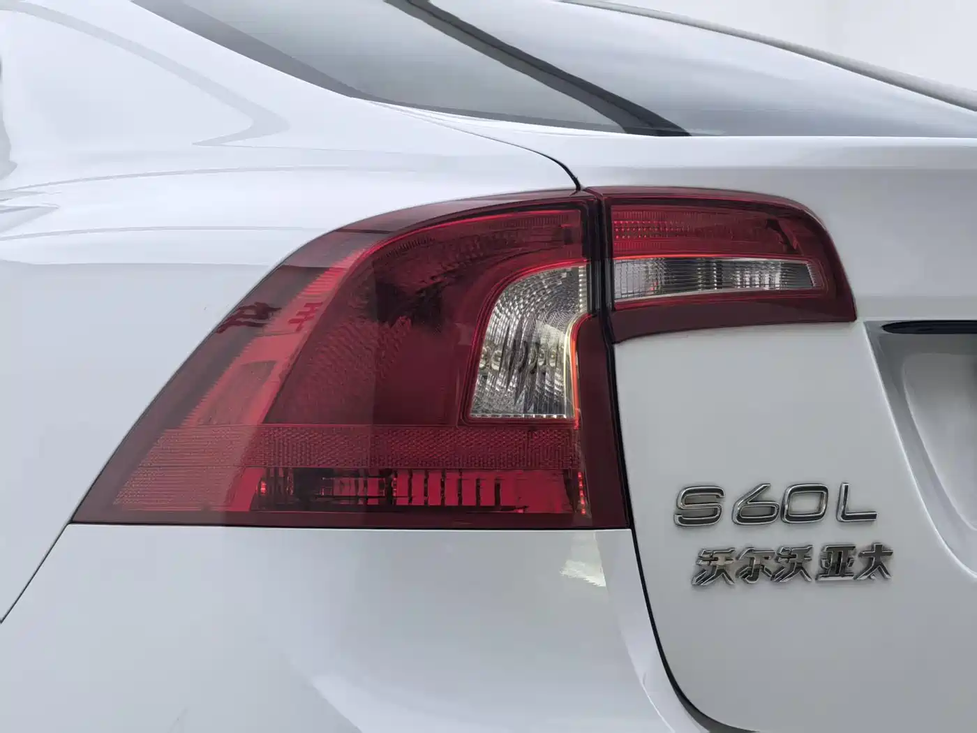 Фото 27 - Volvo S60