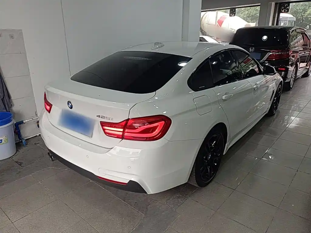BMW 4 Series 2017 425i Gran Coupe Leading M Sport Package фото 7