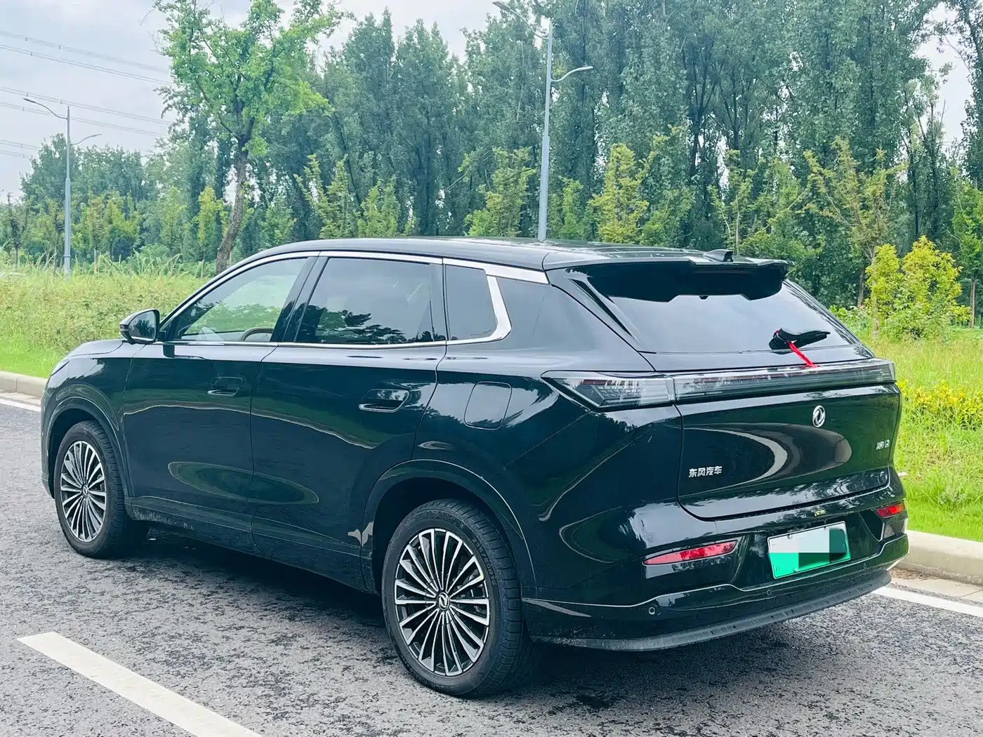 Dongfeng Aeolus L8 2026 2025 Plug-in Hybrid