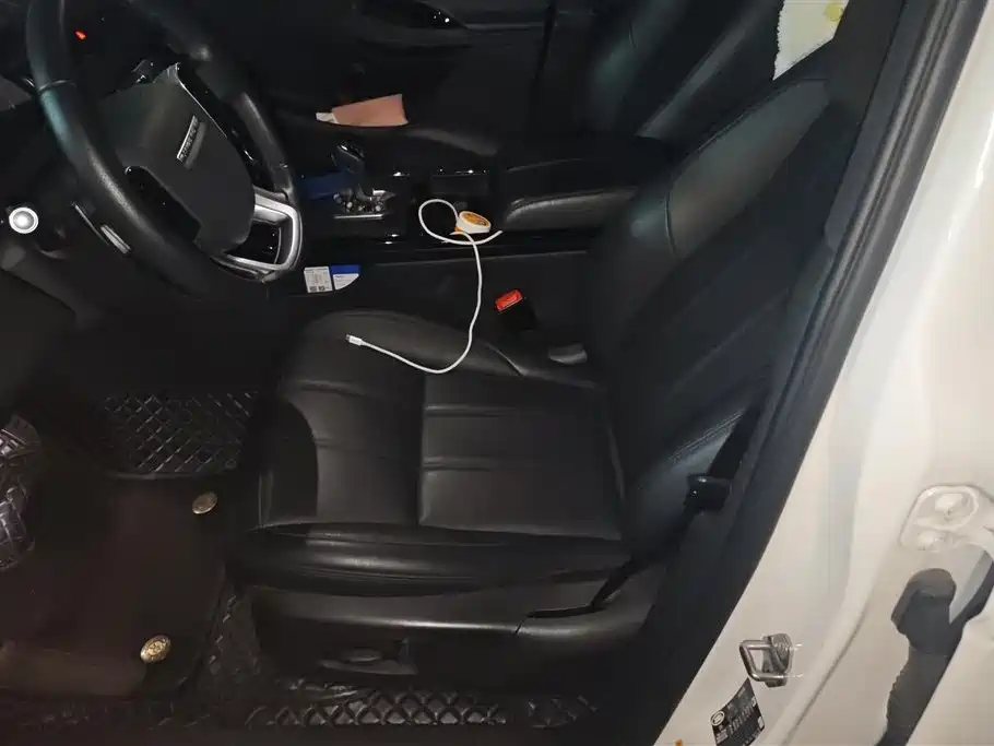 Land Rover Range Rover Evoque 2020 Model 249PS R-DYNAMIC S Gloss Black Sport Edition фото 9