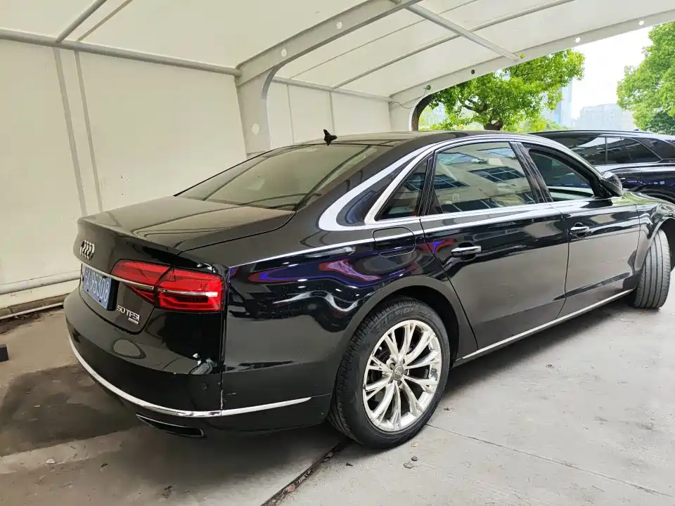 Audi A8 2014 A8L 50 TFSI quattro Luxury фото 8