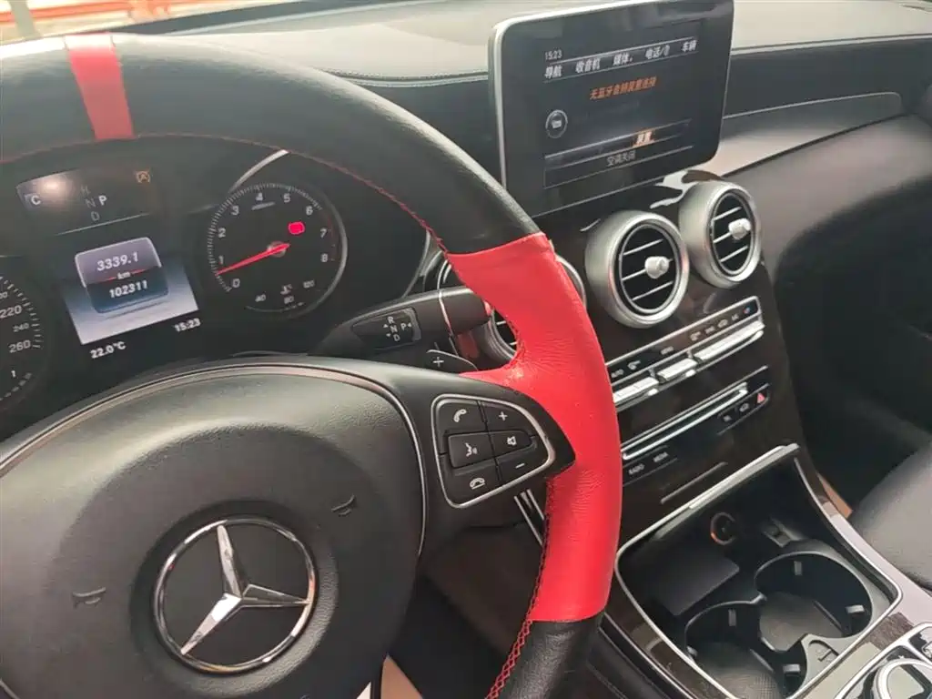Mercedes-Benz GLC 2017 GLC 260 4MATIC Luxury фото 14
