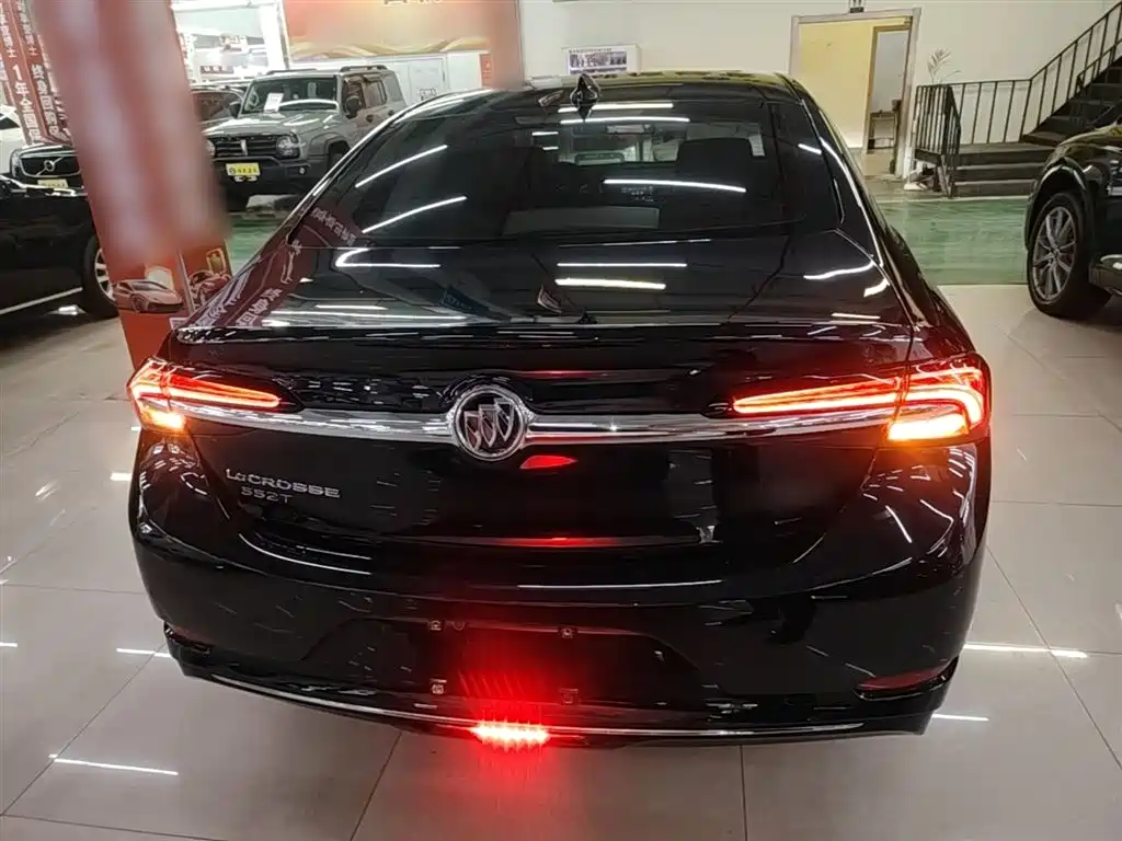 Buick LaCrosse 2021 552T Luxury Edition фото 6