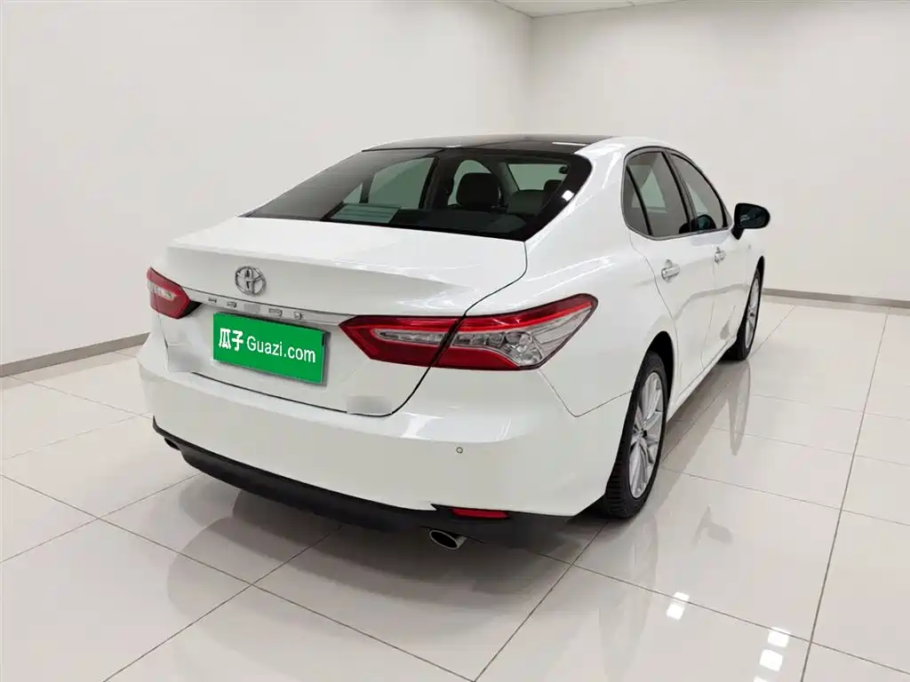 Toyota Camry 2019 2.5G Luxury Edition China VI фото 6