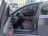 Фото 9 - Hongqi H5
