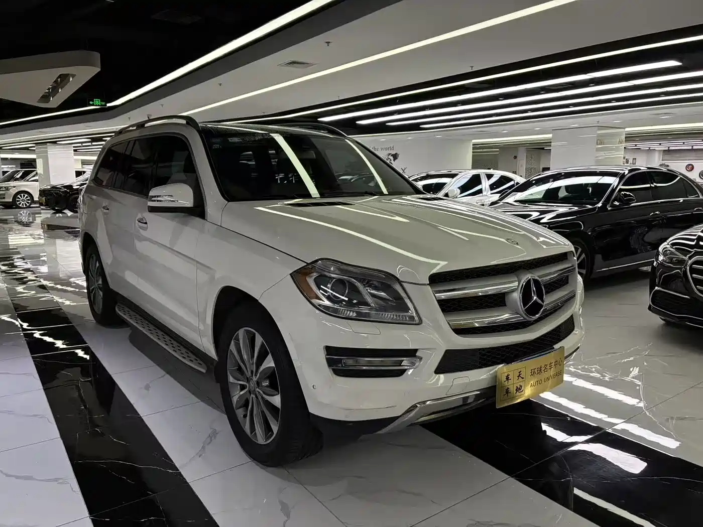 Mercedes-Benz GL-Class 2015 GL 350 CDI 4MATIC фото 2