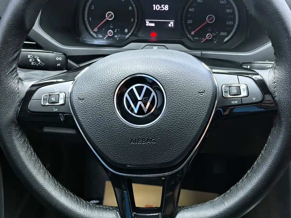 Volkswagen Tharu 2021 Model 280TSI 2WD Trend Edition фото 14