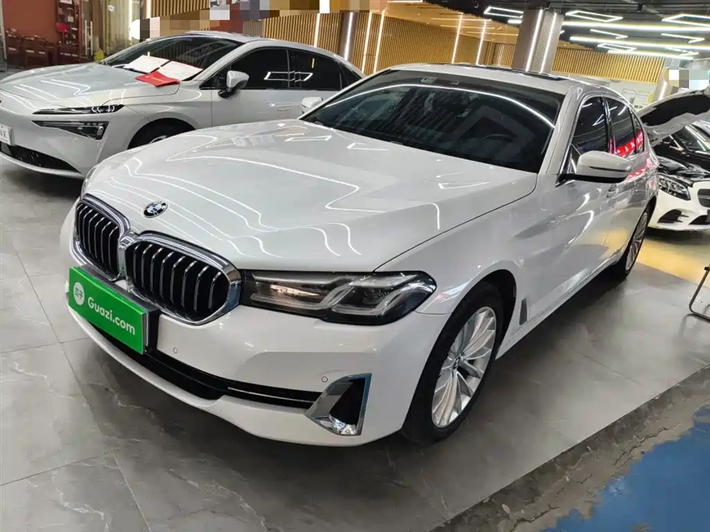 BMW 5 Series 2022 Facelift 525Li Luxury Package фото 2