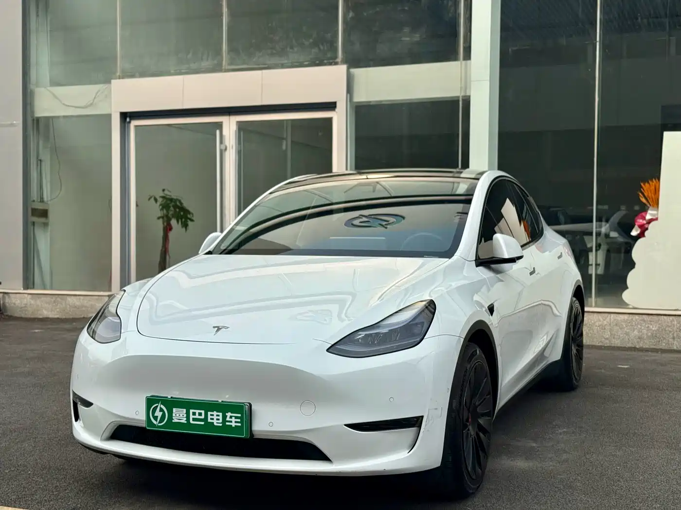 Tesla Model Y 2021 Model Long Range AWD