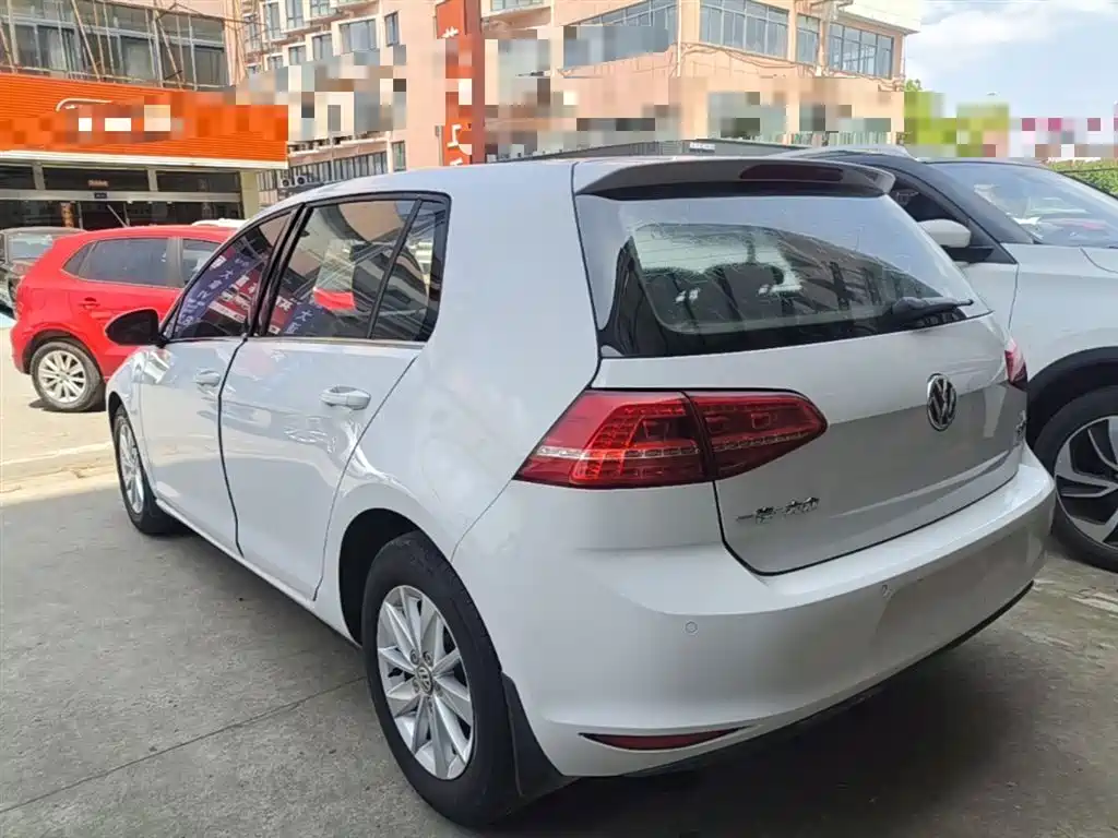 Volkswagen Golf 2015 1.6L Manual Fashion фото 5