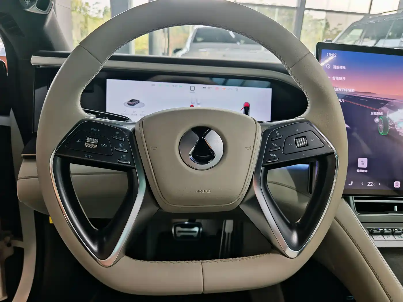Denza Z9 2024 Model 1100km AWD Max Edition фото 23