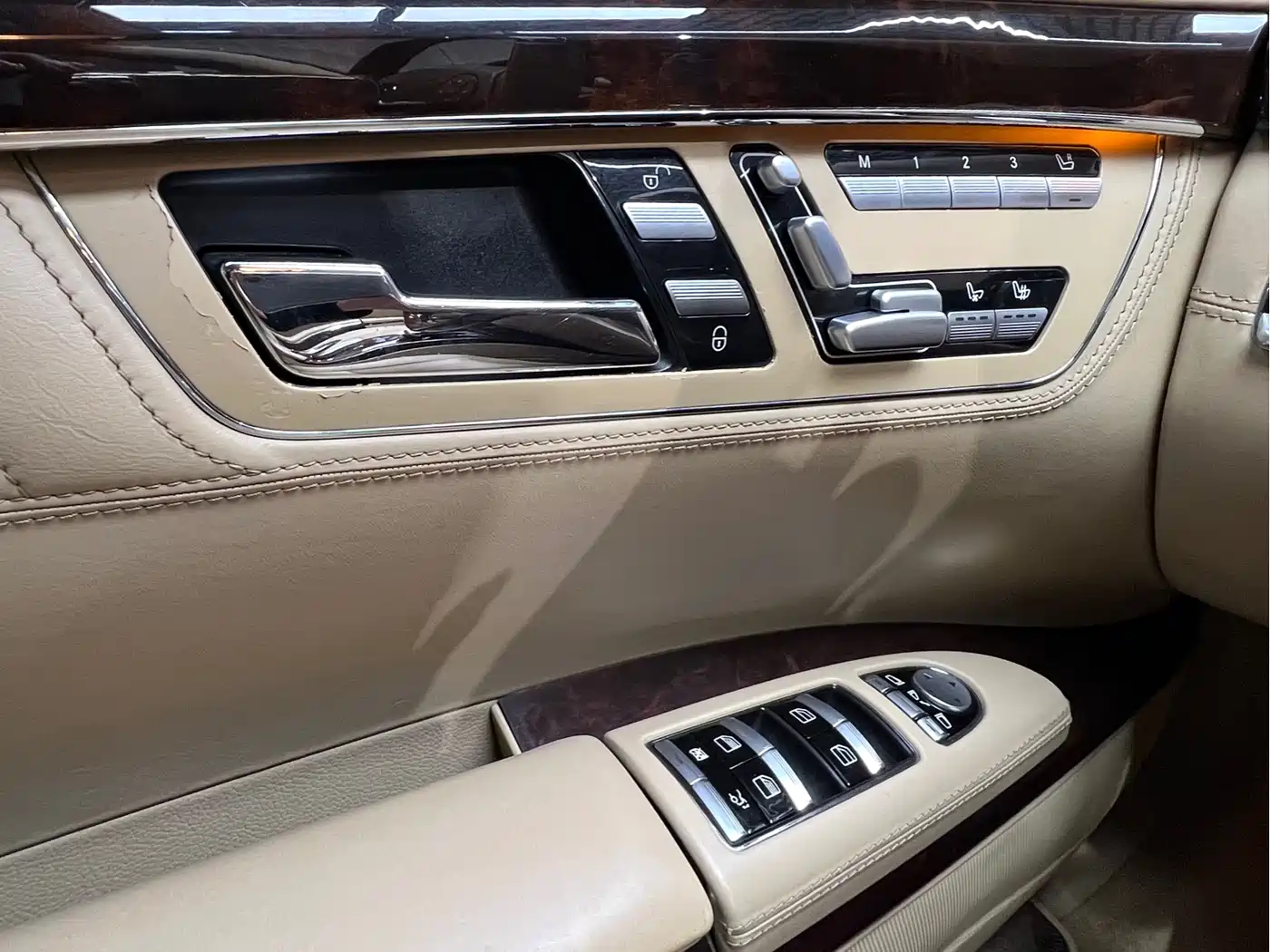 Mercedes-Benz S-Class 2012 S 600 L Grand Edition фото 16