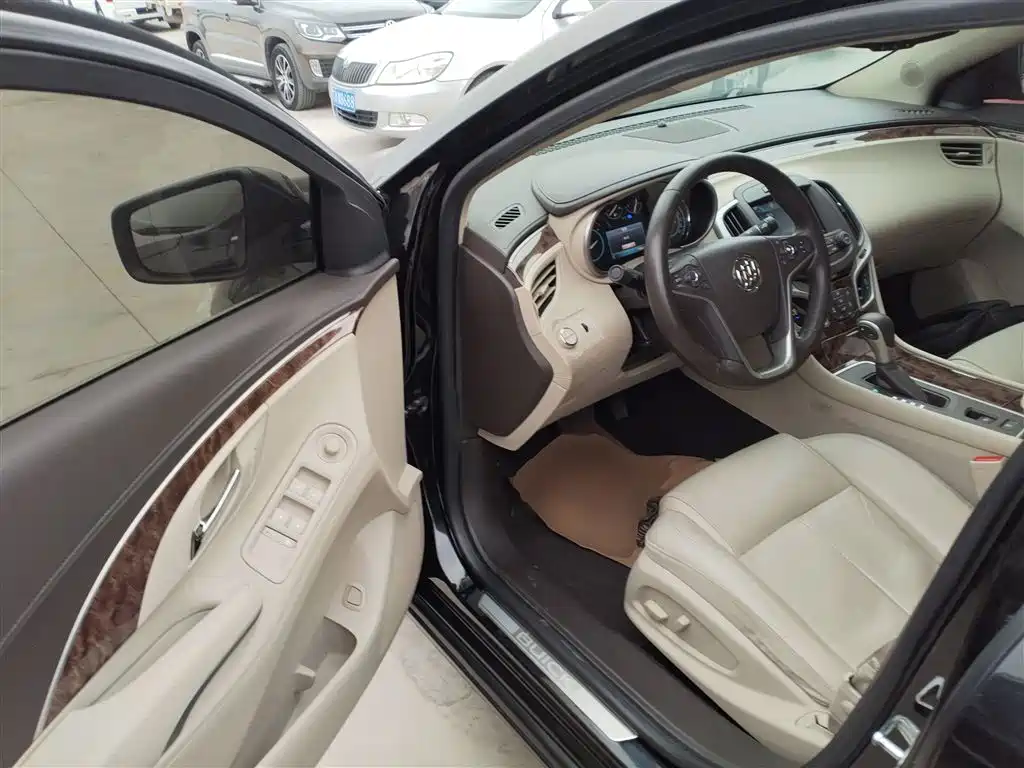 Buick LaCrosse 2013 2.0T SIDI Technology фото 12