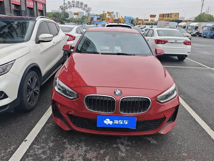 BMW 1 Series 2021 Facelift 120i M Sport фото 2