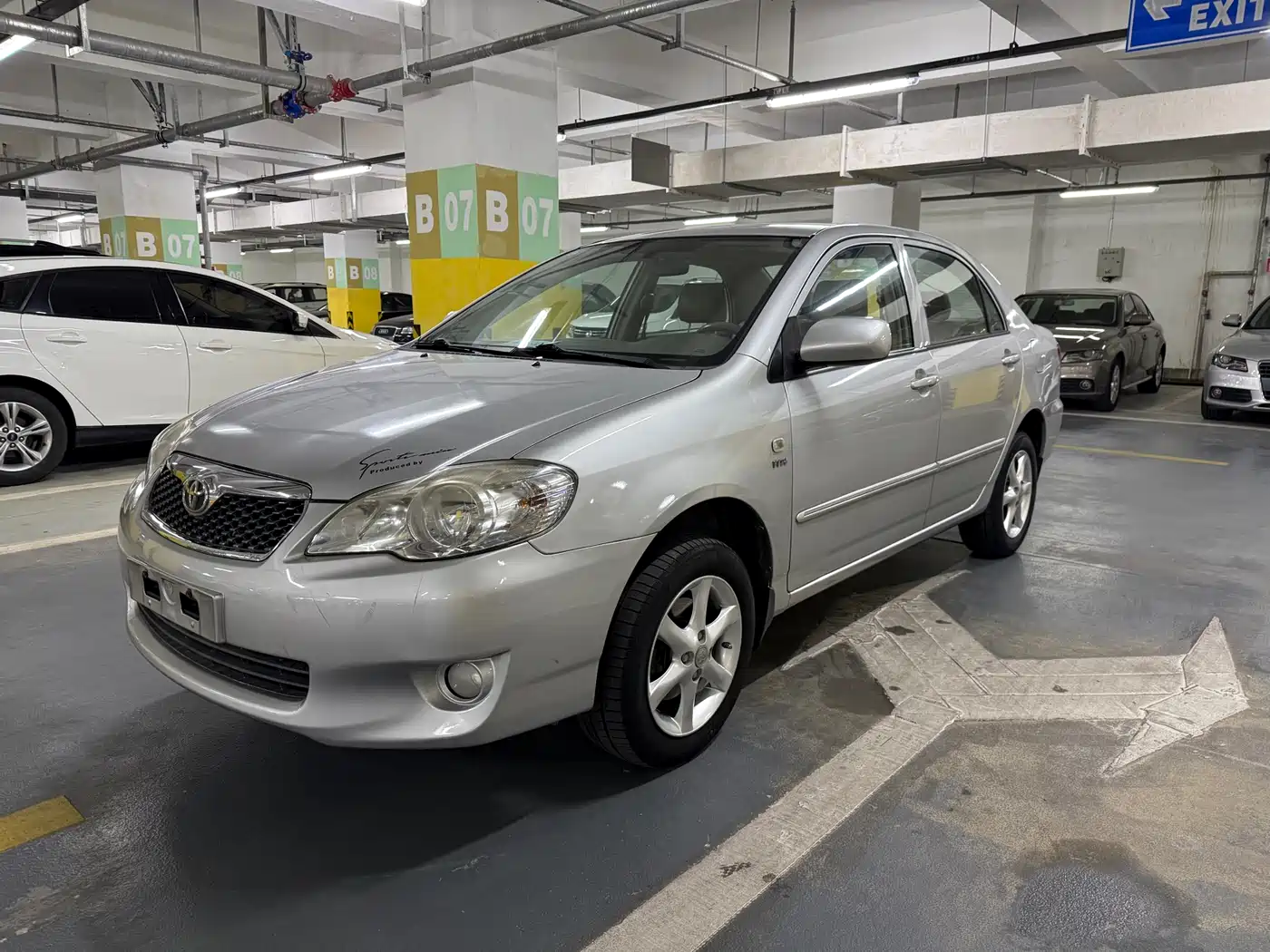 Toyota Corolla 2011 1.6L Automatic Classic Edition фото 2