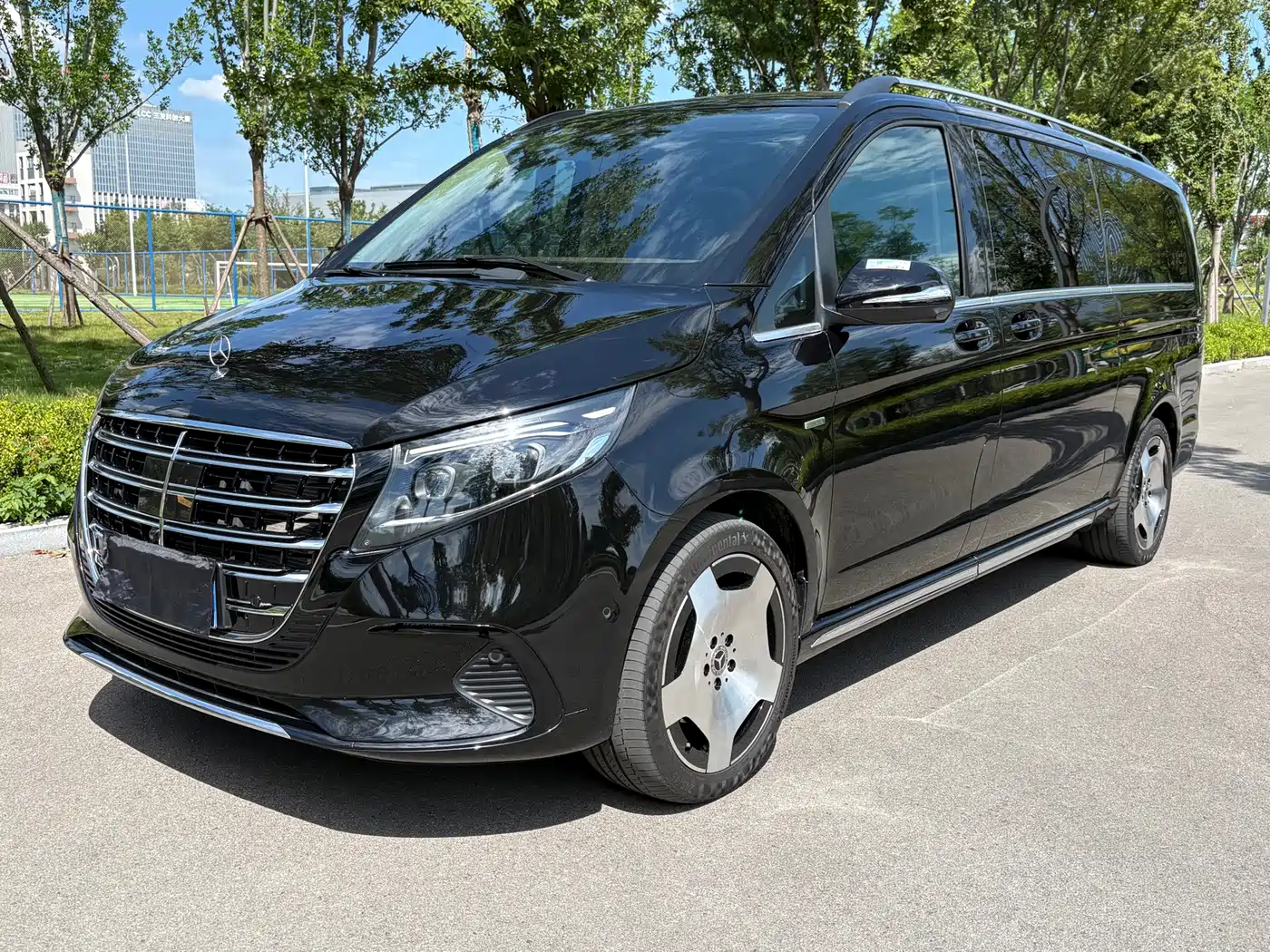 Mercedes-Benz V-Class 2025 2024 V 300 L Long Wheelbase Luxury Edition