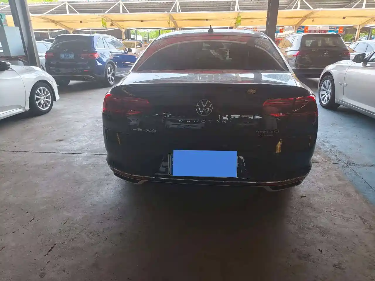 Volkswagen Magotan 2021 330TSI DSG 30th Anniversary Edition фото 19