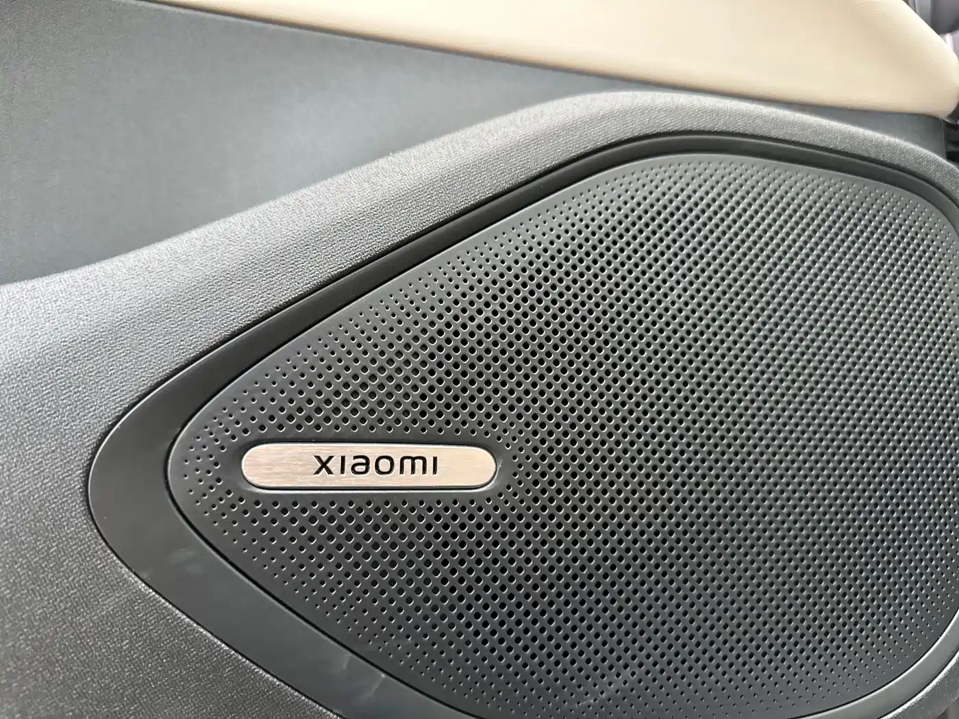 XIAOMI CAR XIAOMI SU7