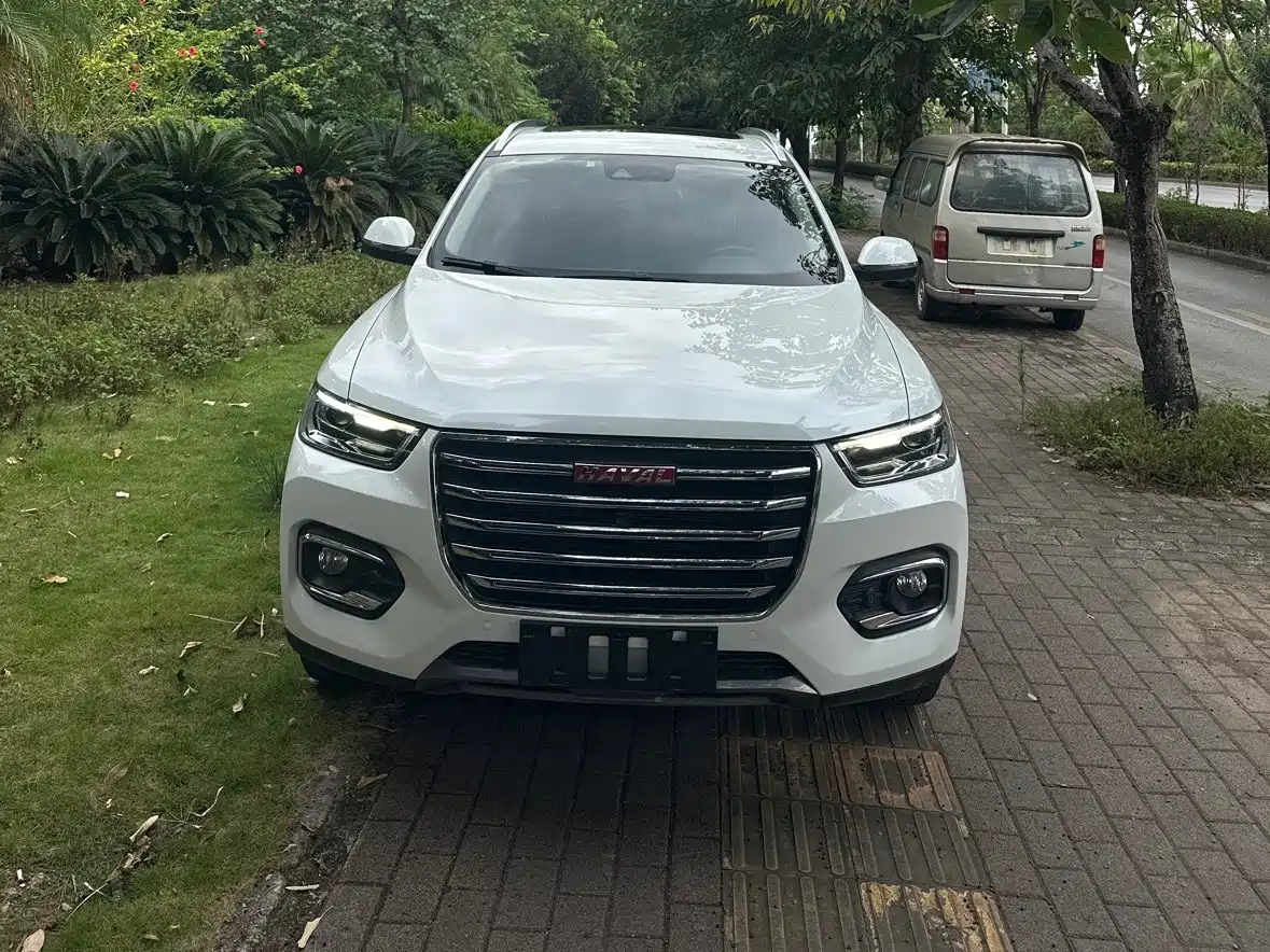 Фото 2 - Haval H6