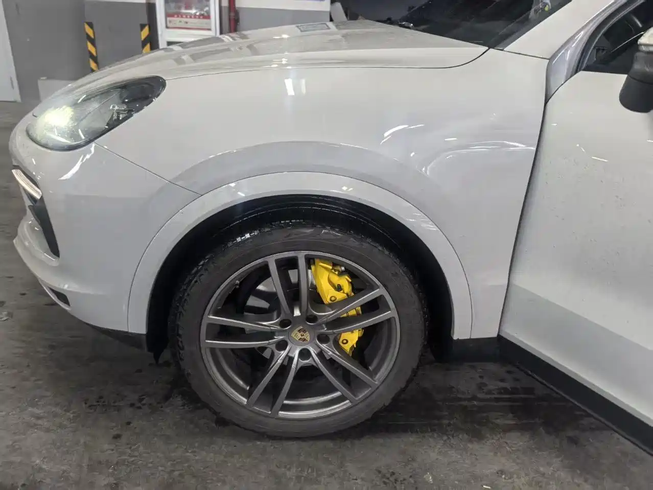 Porsche Cayenne 2022 Cayenne 3.0T Platinum Edition фото 2