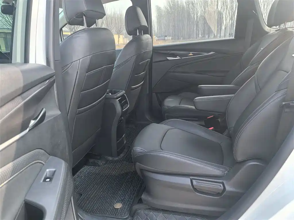 SAIC Maxus Maxus G50 2021 PLUS 1.5T Automatic Cruise Edition фото 14