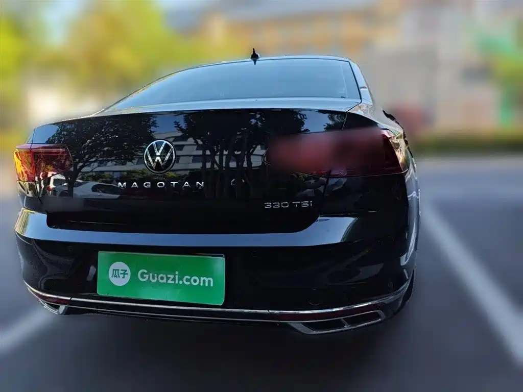 Volkswagen Magotan 2023 Model 2 Million Commemorative Edition 330TSI DSG Luxury фото 15