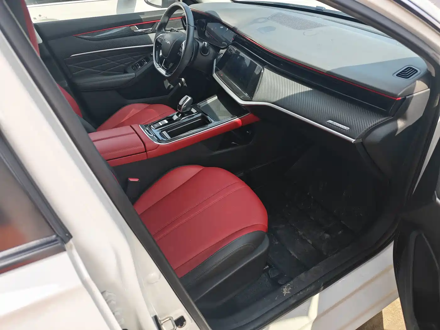 Dongfeng Aeolus Yixuan MAX 2022 2021 1.5T Trendy Dad Edition