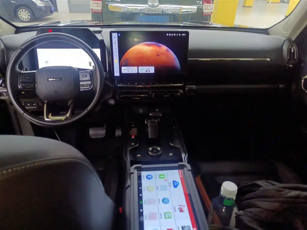 Haval Da Gou 2nd Gen 2023 2.0T 2WD Trendy Off-road Edition фото 6