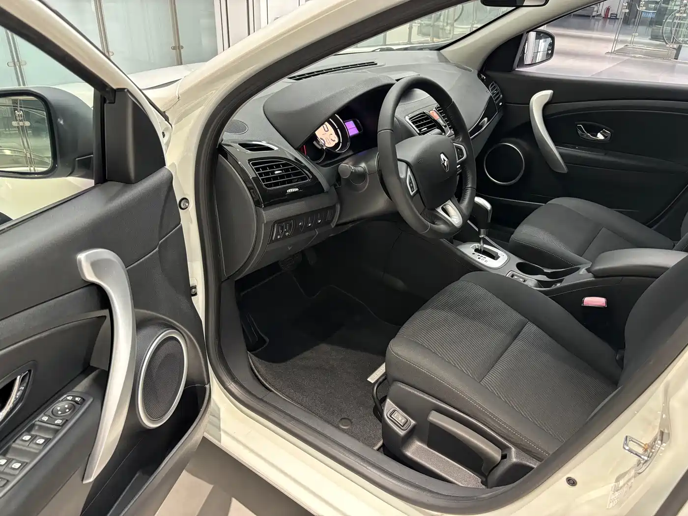 Renault Fluence 2016 2015 2.0L Fashion Edition