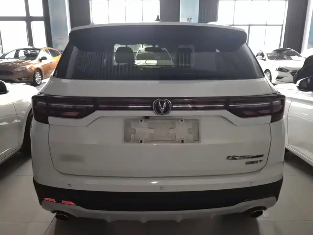 Changan CS35 PLUS 2019 2019 1.4T DCT Smooth Connect Blue Whale Edition