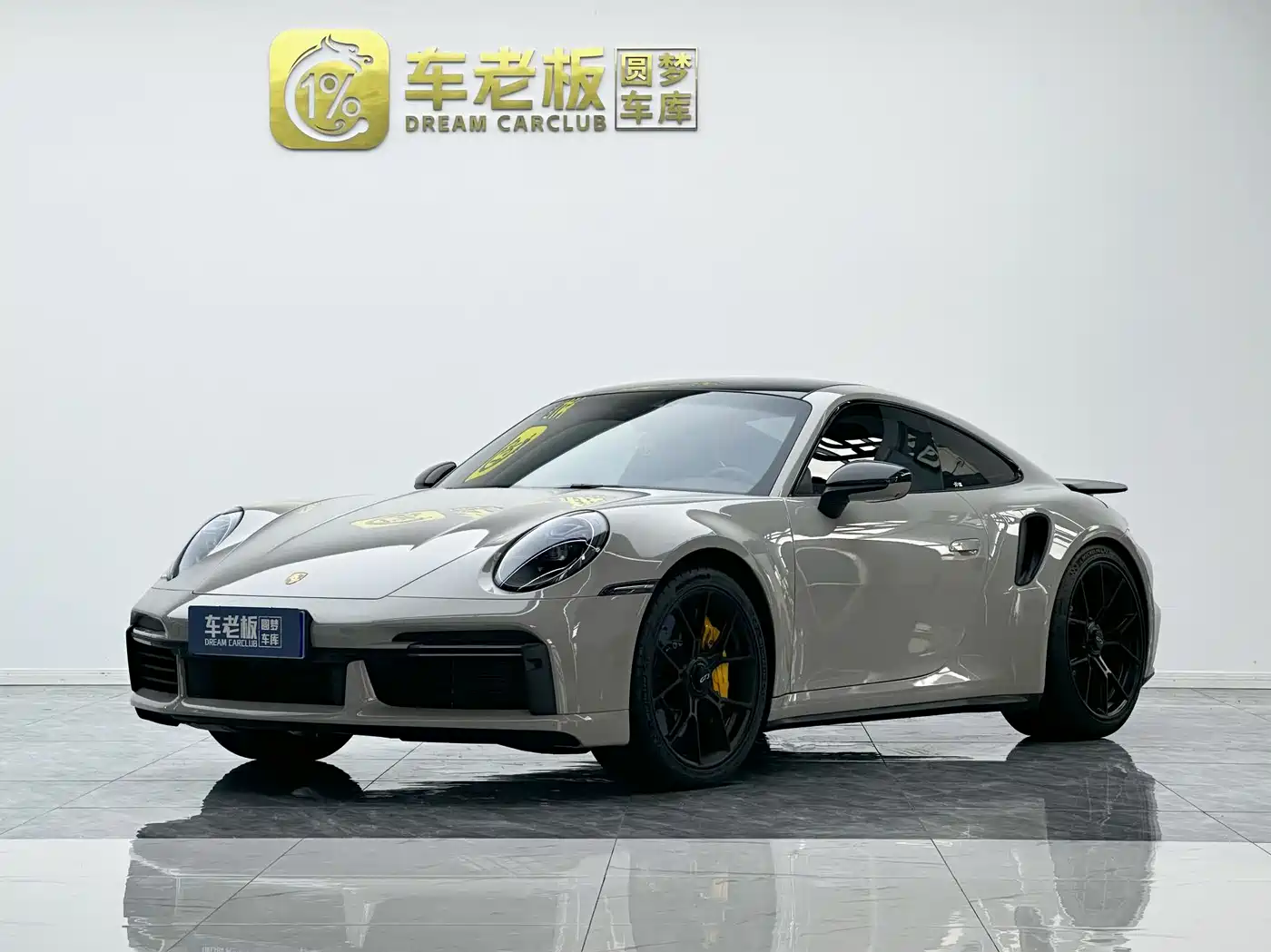 Porsche 911 2022 Turbo S 3.7T