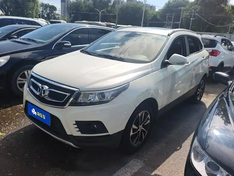 BAIC Senova X55 2016 2016 1.5T CVT Elite Edition