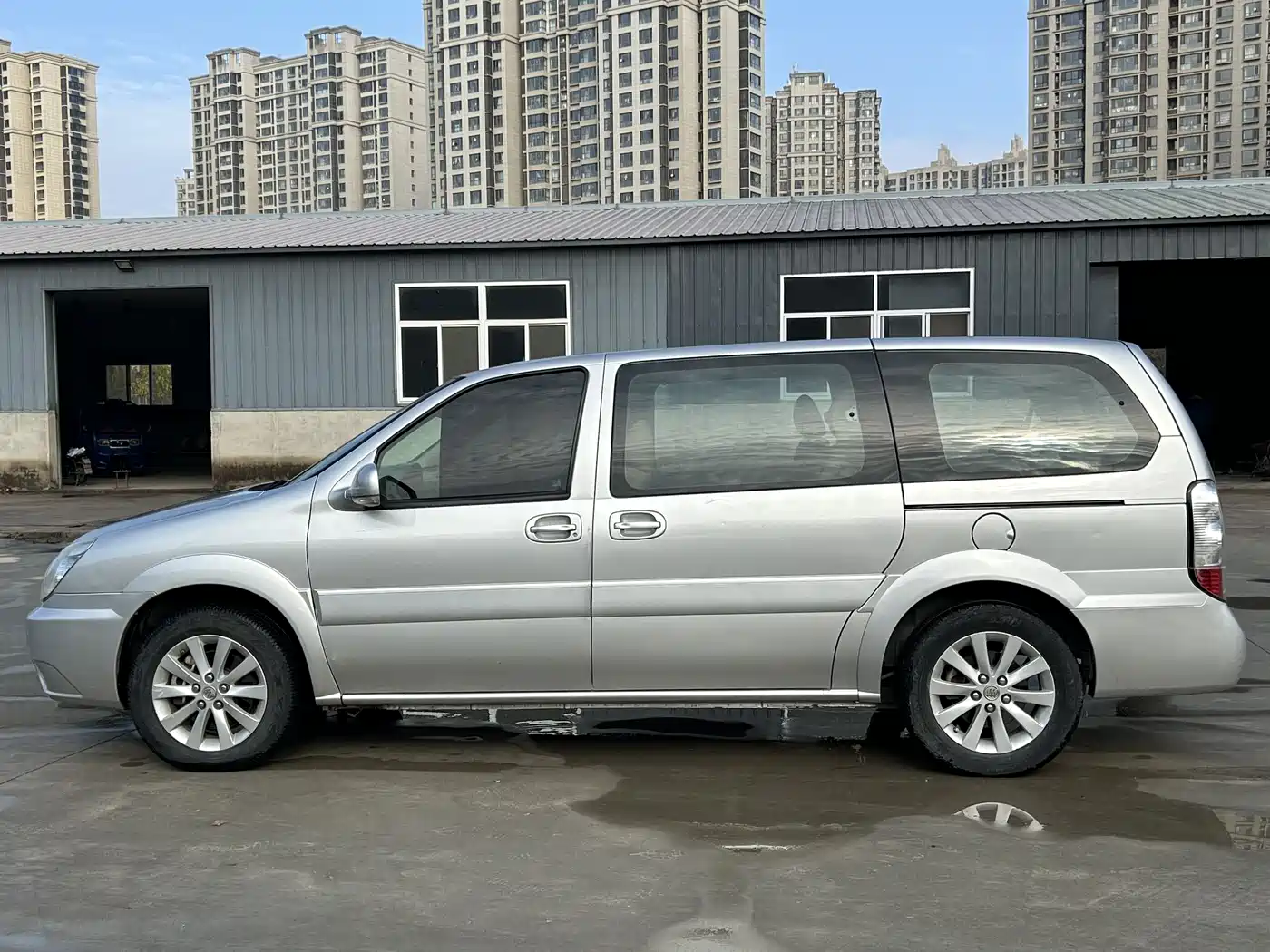 Buick GL8 2014 2.4L Classic Edition фото 5