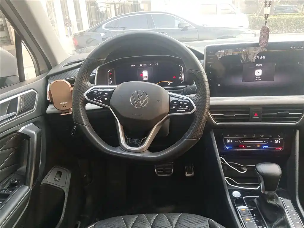 Volkswagen Tiguan L 2022 380TSI Automatic 4WD R-Line Cross Edition 7-Seater фото 6