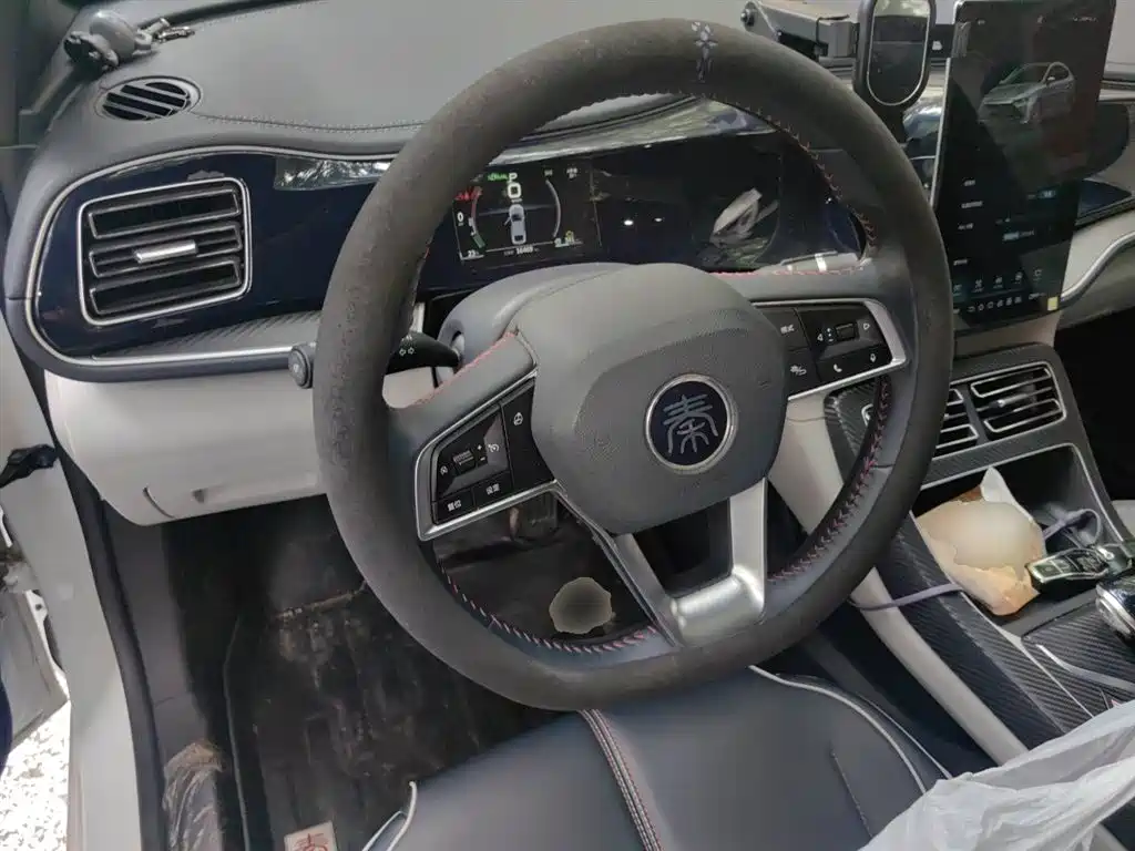 BYD Qin PLUS 2021 DM-i 55KM Flagship фото 11