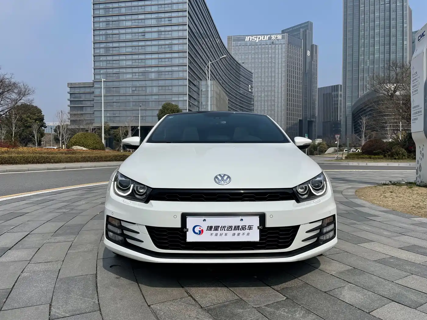 Volkswagen Scirocco 2015 2.0TSI Luxury Edition фото 2