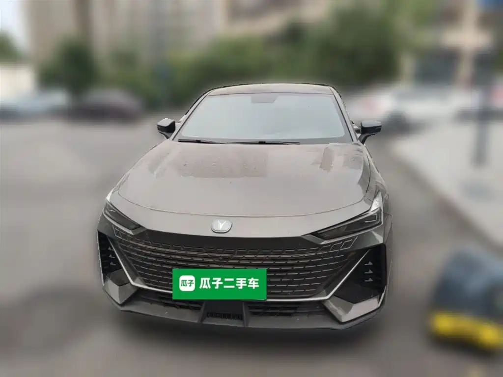 CHANGAN UNI-V
