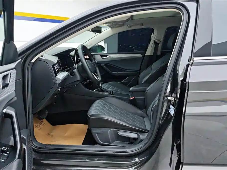 Volkswagen Sagitar 2024 300TSI DSG Surpass Edition фото 9